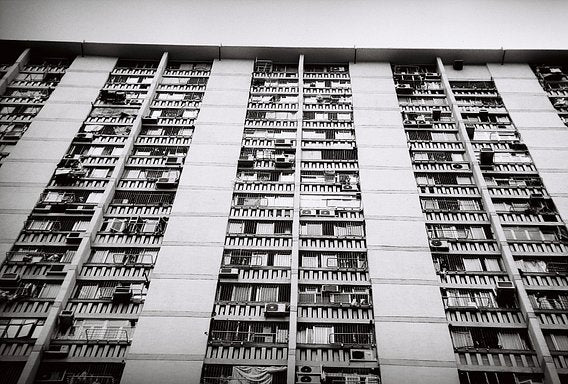 Lomography Fantome 8 / 135 - 36exp./ B&W